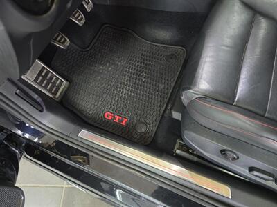 2015 Volkswagen Golf GTI Autobahn 4DR HATCHBACK/MANUAL   - Photo 28 - Hamilton, OH 45015