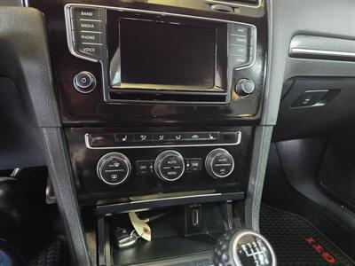 2015 Volkswagen Golf GTI Autobahn 4DR HATCHBACK/MANUAL   - Photo 20 - Hamilton, OH 45015