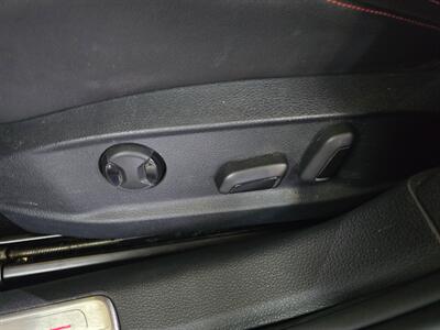 2015 Volkswagen Golf GTI Autobahn 4DR HATCHBACK/MANUAL   - Photo 18 - Hamilton, OH 45015