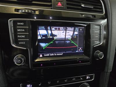 2015 Volkswagen Golf GTI Autobahn 4DR HATCHBACK/MANUAL   - Photo 21 - Hamilton, OH 45015