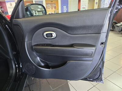 2016 Kia Soul + 4DR CROSSOVER   - Photo 13 - Hamilton, OH 45015