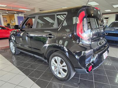 2016 Kia Soul + 4DR CROSSOVER   - Photo 6 - Hamilton, OH 45015
