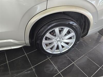 2016 Volvo XC90 T6 Momentum   - Photo 38 - Hamilton, OH 45015