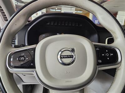 2016 Volvo XC90 T6 Momentum   - Photo 27 - Hamilton, OH 45015