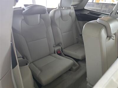 2016 Volvo XC90 T6 Momentum   - Photo 20 - Hamilton, OH 45015