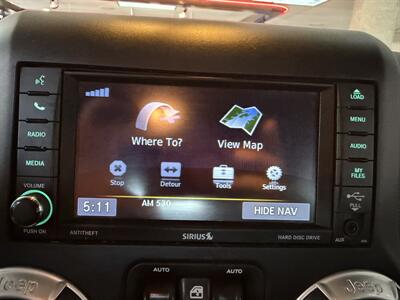 2018 Jeep Wrangler JK UNLIMITED SAHARA 4DR SUV 4X4   - Photo 15 - Hamilton, OH 45015