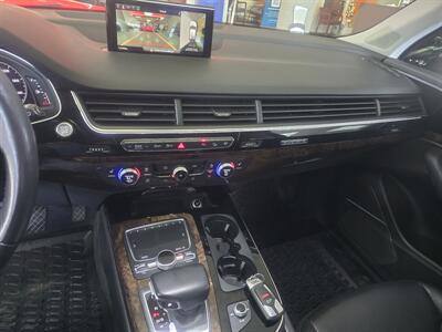 2018 Audi Q7 3.0T quattro Premium Plus AWD - Photo 25 - Hamilton, OH 45015