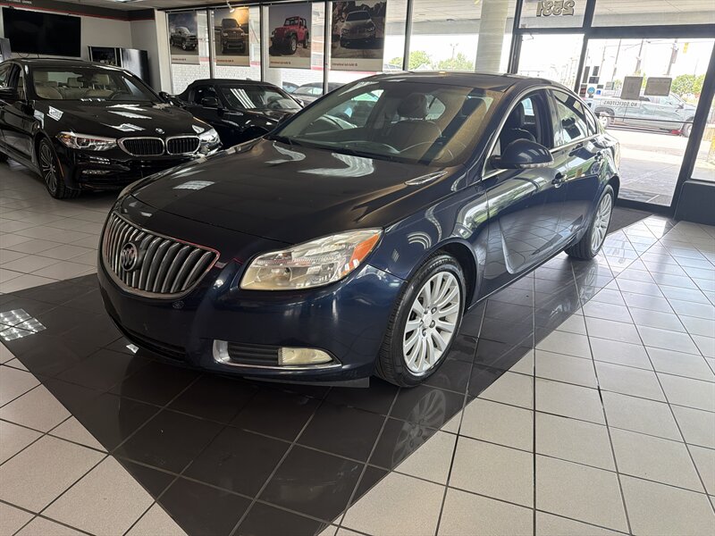 2012 Buick Regal   - Photo 1 - Hamilton, OH 45015