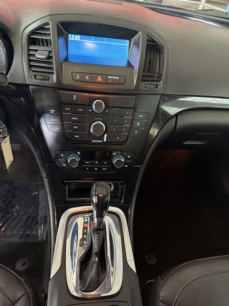 2012 Buick Regal - Photo 14 - Hamilton, OH 45015