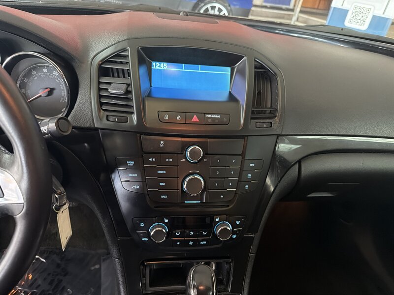 2012 Buick Regal - Photo 13 - Hamilton, OH 45015
