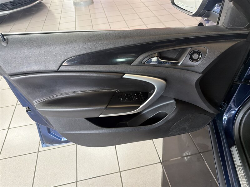 2012 Buick Regal - Photo 17 - Hamilton, OH 45015
