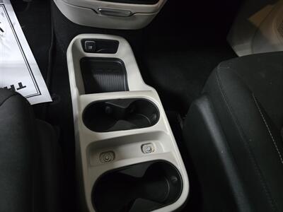 2023 Chrysler Voyager LX 4DR MINI-VAN - Photo 20 - Hamilton, OH 45015
