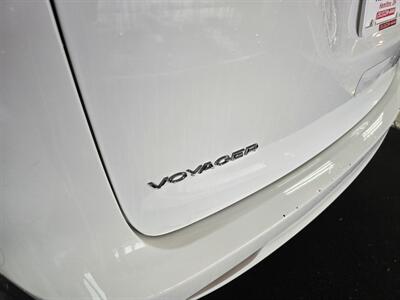 2023 Chrysler Voyager LX 4DR MINI-VAN - Photo 28 - Hamilton, OH 45015