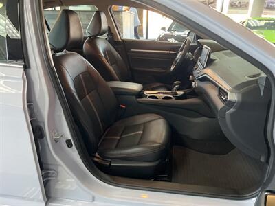 2024 Nissan Altima 2.5 SR 4DR SEDAN   - Photo 22 - Hamilton, OH 45015