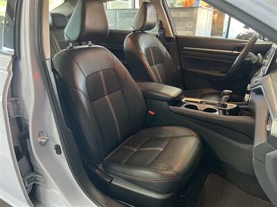 2024 Nissan Altima 2.5 SR 4DR SEDAN   - Photo 23 - Hamilton, OH 45015
