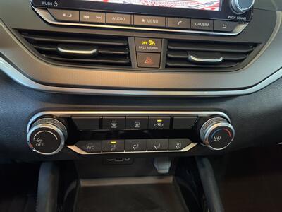 2024 Nissan Altima 2.5 SR 4DR SEDAN   - Photo 15 - Hamilton, OH 45015