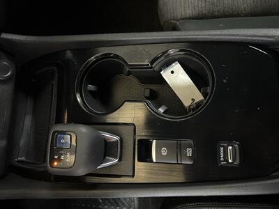 2021 Nissan Rogue SV 4DR SUV   - Photo 23 - Hamilton, OH 45015