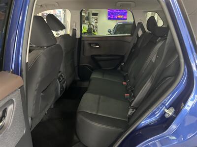 2021 Nissan Rogue SV 4DR SUV   - Photo 14 - Hamilton, OH 45015