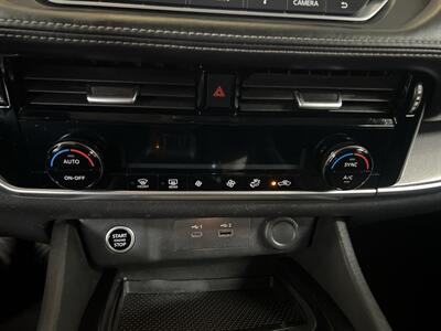 2021 Nissan Rogue SV 4DR SUV   - Photo 20 - Hamilton, OH 45015