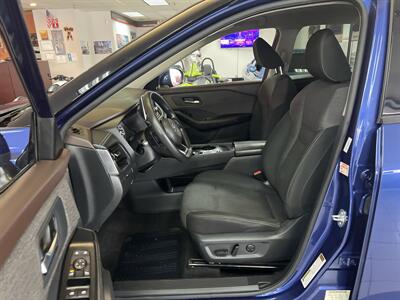 2021 Nissan Rogue SV 4DR SUV   - Photo 9 - Hamilton, OH 45015