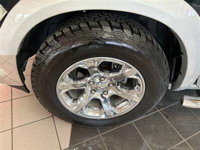 2016 RAM 1500 Laramie   - Photo 32 - Hamilton, OH 45015