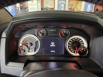 2016 RAM 1500 Laramie   - Photo 11 - Hamilton, OH 45015