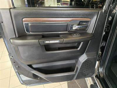 2016 RAM 1500 Laramie   - Photo 20 - Hamilton, OH 45015