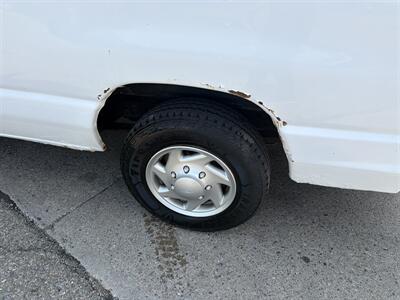 2012 Ford E-150 3DR CARGO VAN - Photo 21 - Hamilton, OH 45015