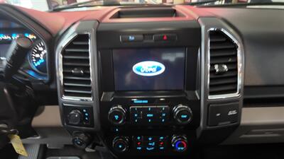 2016 Ford F-150 XLT SUPER CREW 4X4   - Photo 18 - Hamilton, OH 45015