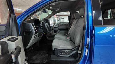 2016 Ford F-150 XLT SUPER CREW 4X4   - Photo 11 - Hamilton, OH 45015