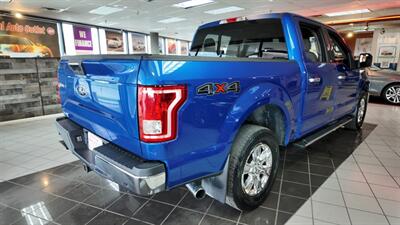 2016 Ford F-150 XLT SUPER CREW 4X4   - Photo 8 - Hamilton, OH 45015
