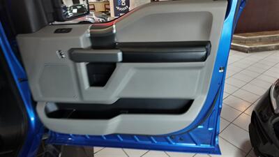 2016 Ford F-150 XLT SUPER CREW 4X4   - Photo 29 - Hamilton, OH 45015