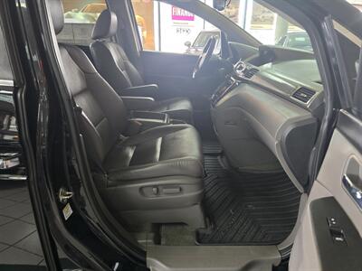 2017 Honda Odyssey EX-L 4DR MINI-VAN - Photo 14 - Hamilton, OH 45015