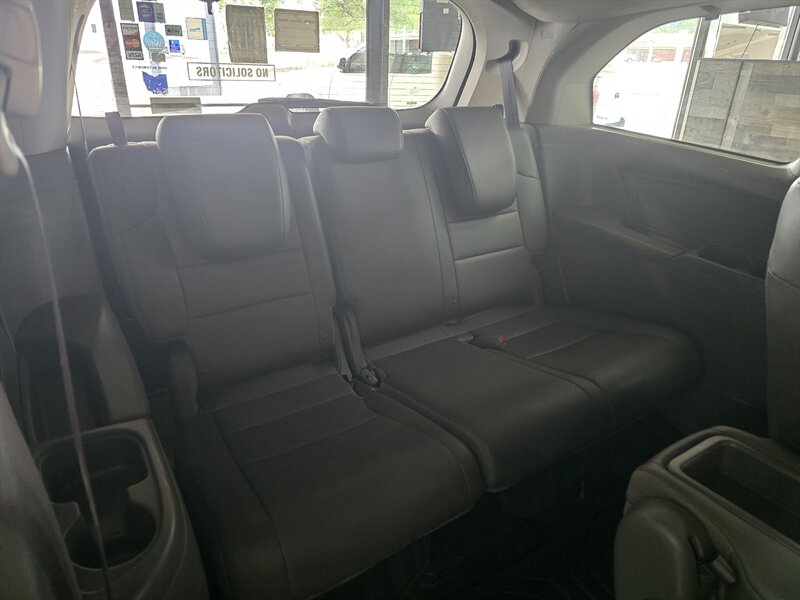 2017 Honda Odyssey EX-L 4DR MINI-VAN - Photo 17 - Hamilton, OH 45015