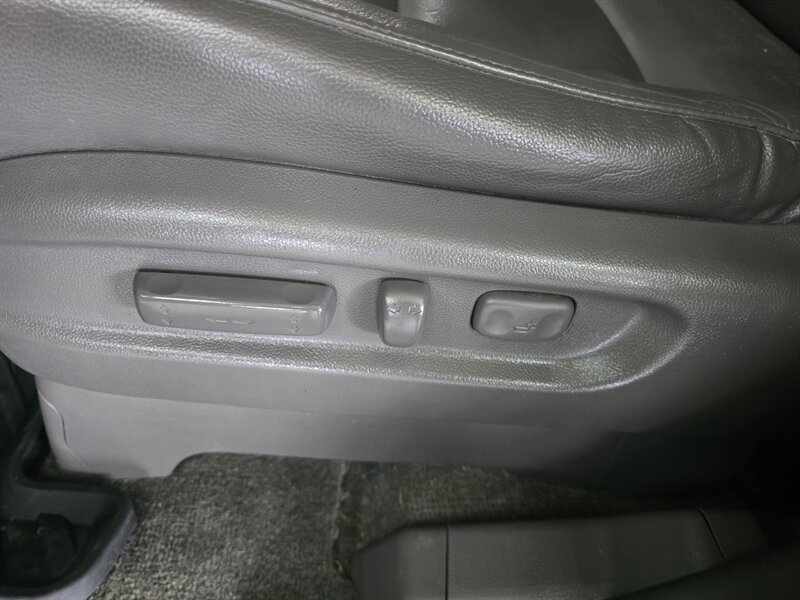 2017 Honda Odyssey EX-L 4DR MINI-VAN - Photo 19 - Hamilton, OH 45015