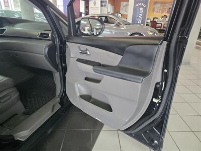 2017 Honda Odyssey EX-L 4DR MINI-VAN - Photo 15 - Hamilton, OH 45015