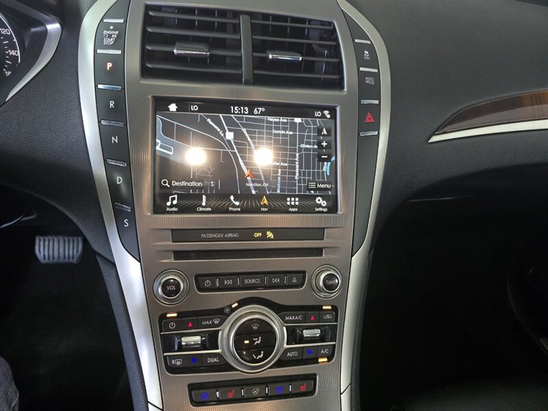 2018 Lincoln MKZ/Zephyr Reserve 4DR SEDAN AWD - Photo 15 - Hamilton, OH 45015