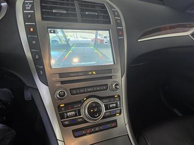 2018 Lincoln MKZ/Zephyr Reserve 4DR SEDAN AWD - Photo 16 - Hamilton, OH 45015