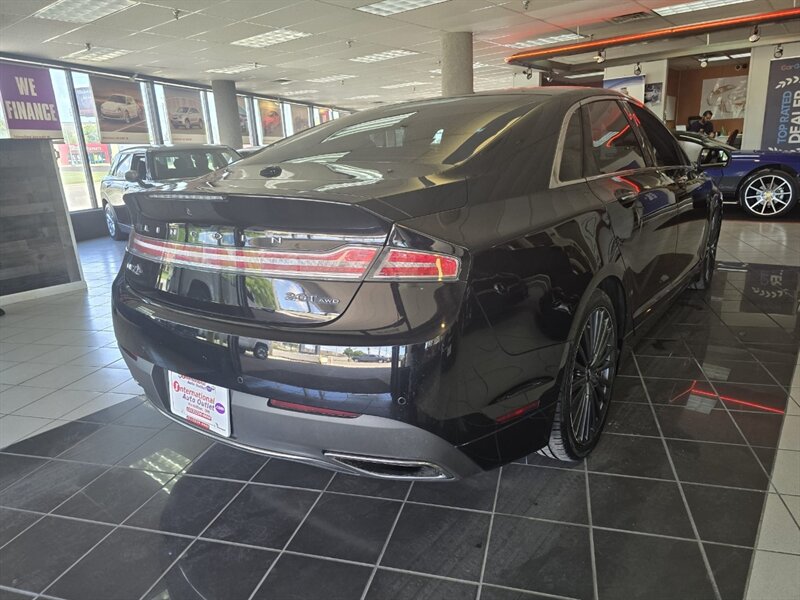 2018 Lincoln MKZ/Zephyr Reserve 4DR SEDAN AWD - Photo 5 - Hamilton, OH 45015