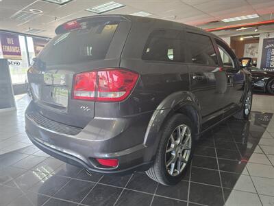 2016 Dodge Journey R/T 4DR SUV   - Photo 4 - Hamilton, OH 45015