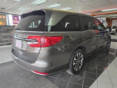 2021 Honda Odyssey EX-L 4DR MINI-VAN   - Photo 4 - Hamilton, OH 45015