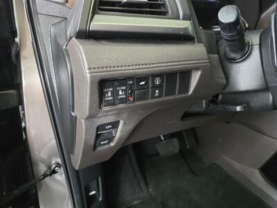 2021 Honda Odyssey EX-L 4DR MINI-VAN   - Photo 20 - Hamilton, OH 45015