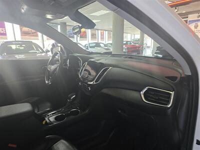 2022 Chevrolet Equinox LT   - Photo 13 - Hamilton, OH 45015