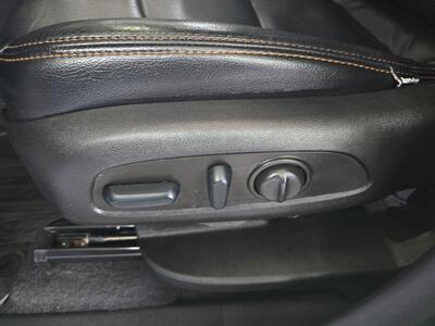 2022 Chevrolet Equinox LT   - Photo 18 - Hamilton, OH 45015