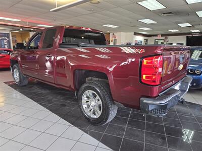 2015 Chevrolet Silverado 1500 LT EXTENDED CAB 4X4   - Photo 8 - Hamilton, OH 45015
