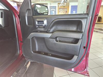 2015 Chevrolet Silverado 1500 LT EXTENDED CAB 4X4   - Photo 14 - Hamilton, OH 45015