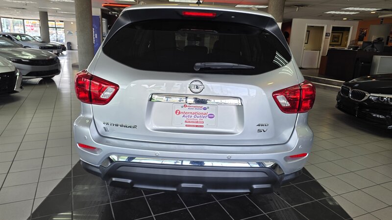 2018 Nissan Pathfinder S - Photo 7 - Hamilton, OH 45015