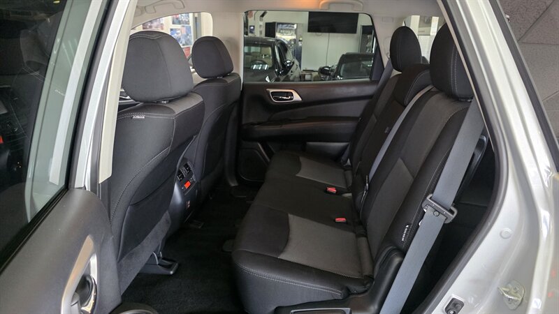 2018 Nissan Pathfinder S - Photo 21 - Hamilton, OH 45015