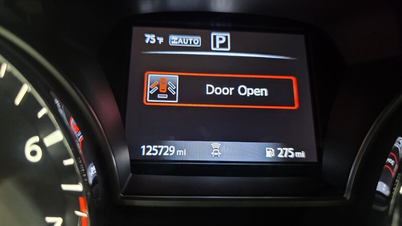 2018 Nissan Pathfinder S - Photo 14 - Hamilton, OH 45015