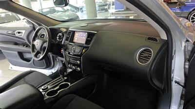 2018 Nissan Pathfinder S - Photo 29 - Hamilton, OH 45015